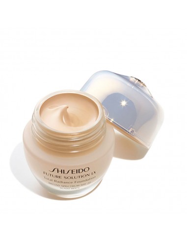 Shiseido Future solution fondotinta...