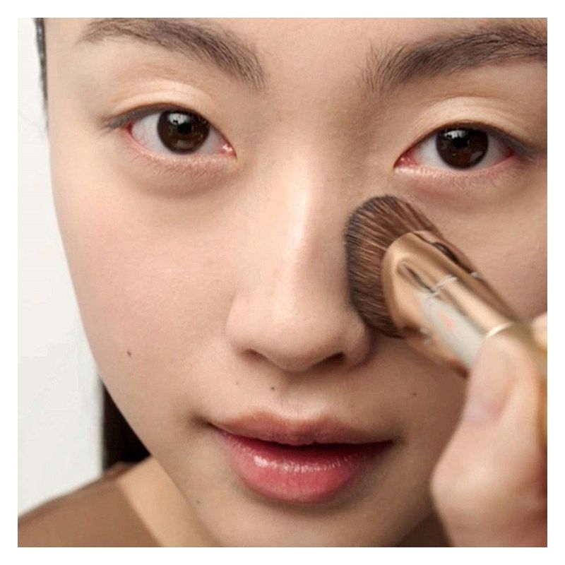 Clarins Foundation Brush Gua Sha-Inspired